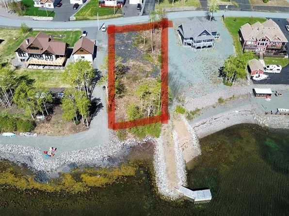 14 Old Briton Crescent, Lewisporte, NL A0G3A0