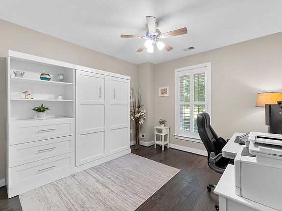 5th image of 2411 Conoy St #2411