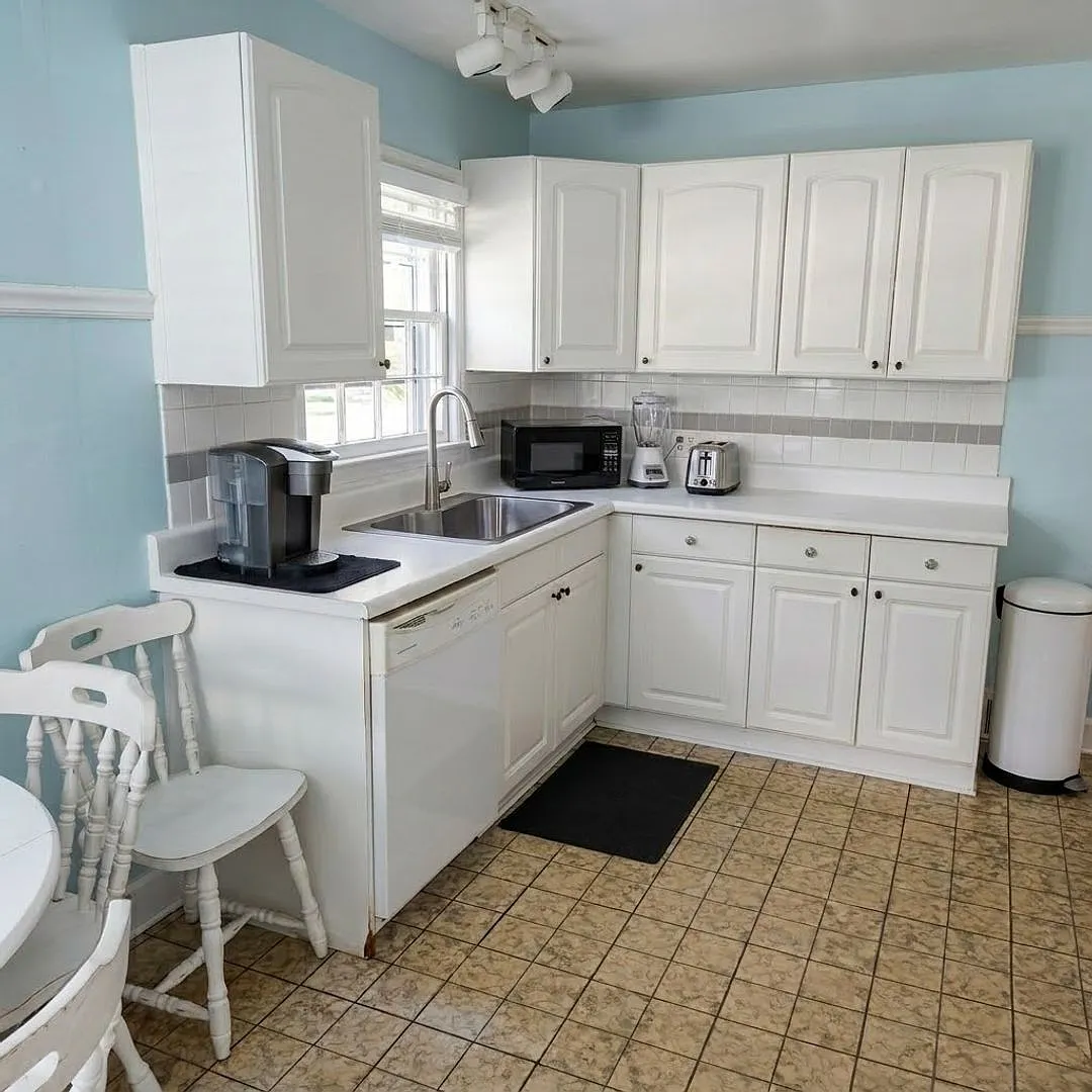 2345 Cherokee Lane (MTR) — Photo 4
