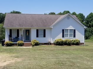 1101 Live Oak Rd, Coats, NC 27521