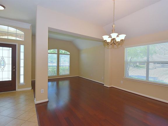 5th image of 8526 Dolan Heights Ct