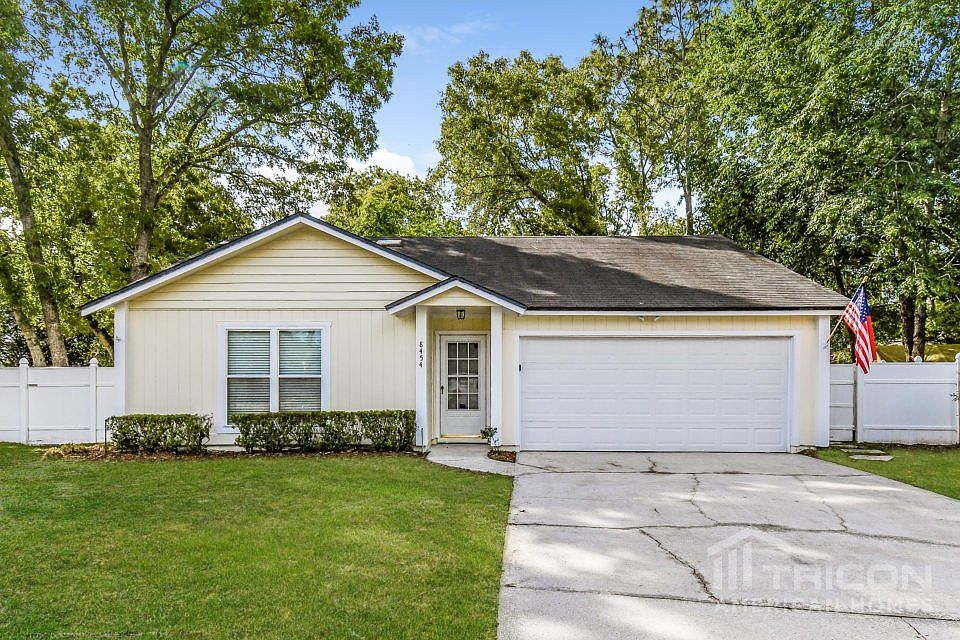 1st image of 8454 Wessex Ct