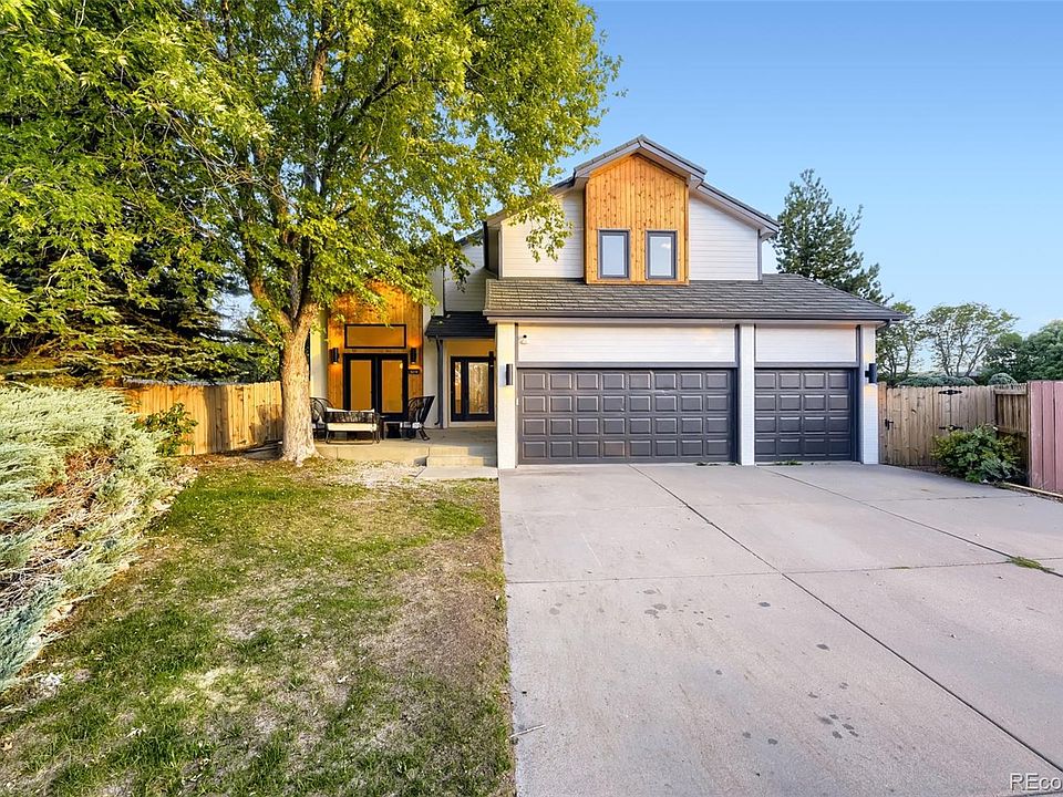 1st image of 3210 Arbutus Street