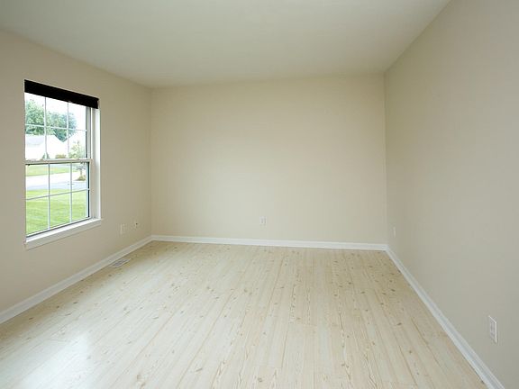 128 kensington circle-104