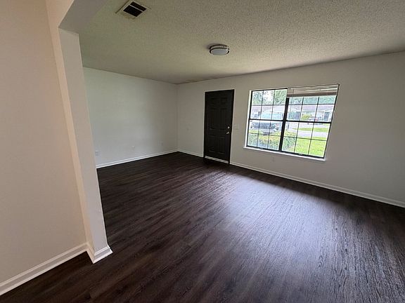 5th image of 1460 Sunset Blvd APT 6