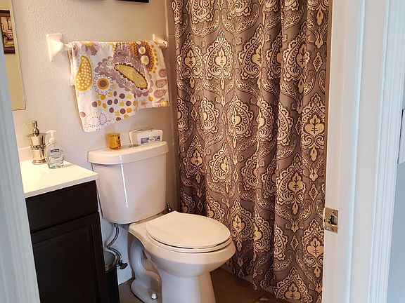 3rd image of 5471 Pentail Cir