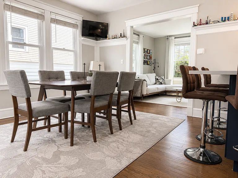 25 E Summit St — Photo 11