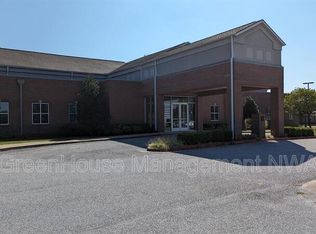 3409 Elm Springs Rd, Springdale, AR 72762