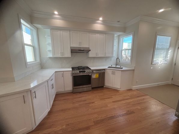 (undisclosed Address)