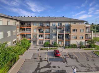 2785 Baseline Rd #215, Ottawa, ON K2H0B7