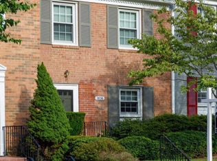 7656 Tiverton Dr, Springfield, VA 22152