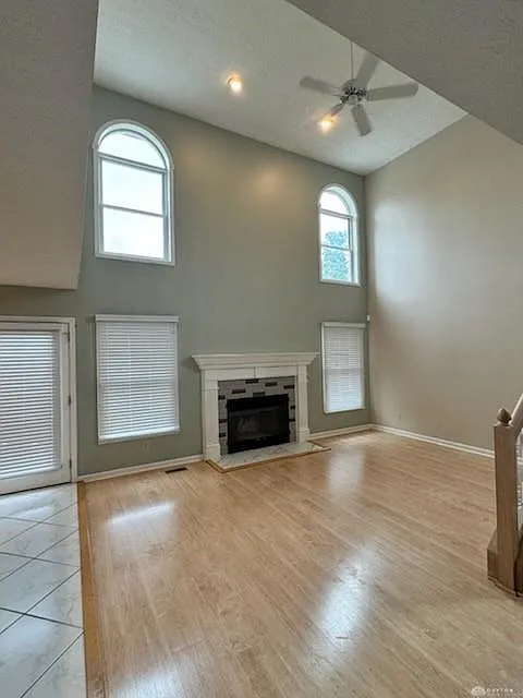 4 bed, 2.5 bath, 2530 sqft, $2,995 — Photo 2