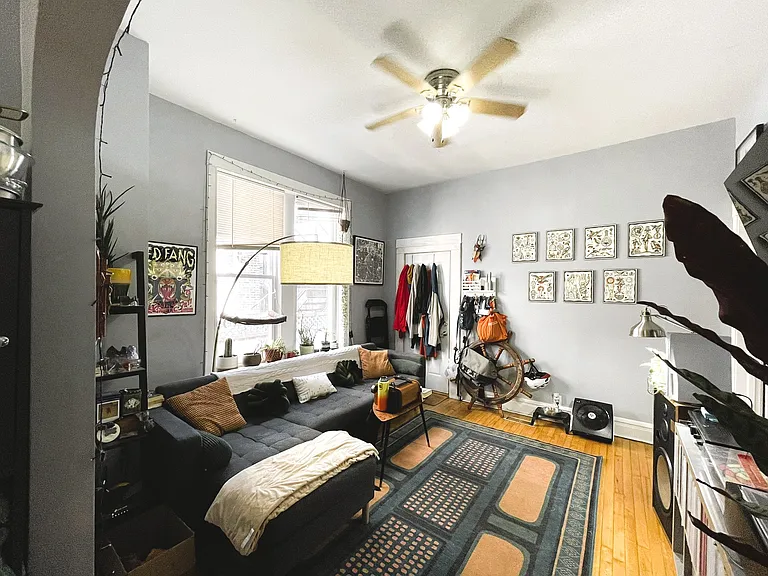 2004 W Armitage Ave #1R — Photo 8