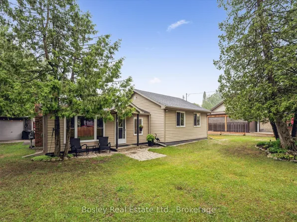3 Hamilton Pl, South Bruce Peninsula, ON N0H 2G0