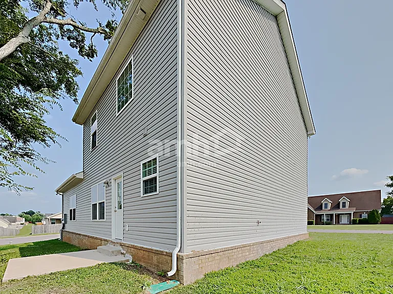 1706 Antebellum Dr — Photo 20