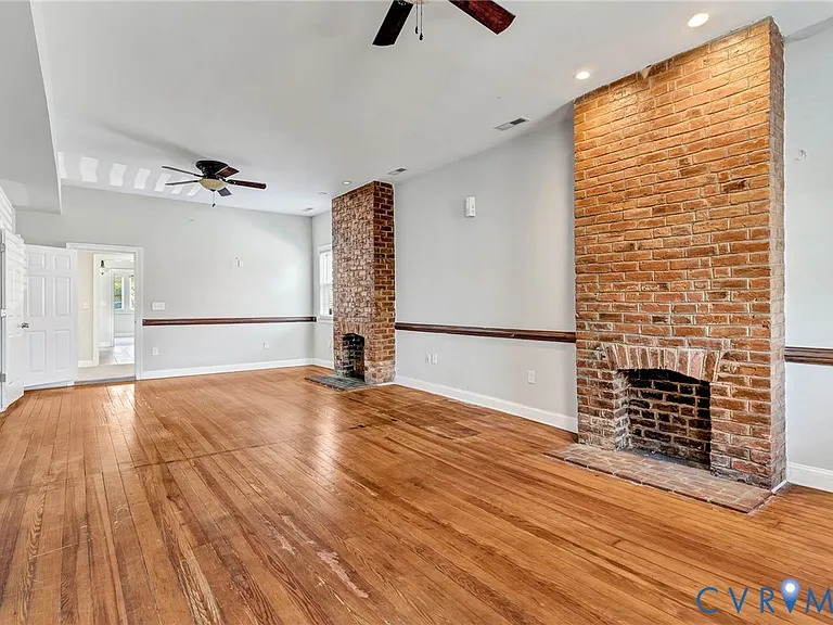 712 N 24th St — Photo 12
