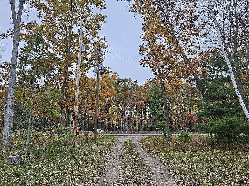 2nd image of 4688 E Huron Rd