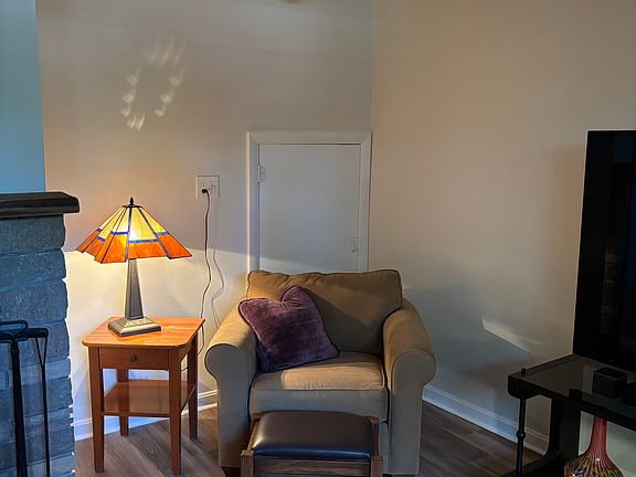 Reading Alcove
