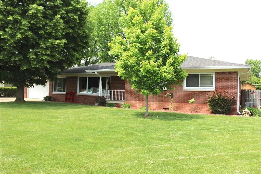 1510 Stafford Rd photo 1