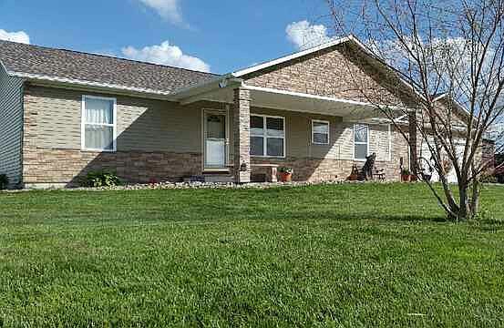 3rd image of 71816 Calabria Dr