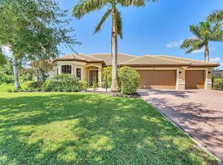 306 Country Meadows Way, Bradenton, FL 34212