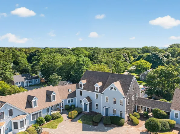316 Sea Street APT I, Hyannis, MA 02601