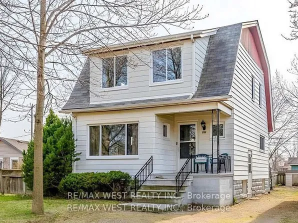 959 Westminster Blvd, Windsor, ON N8S 2C2