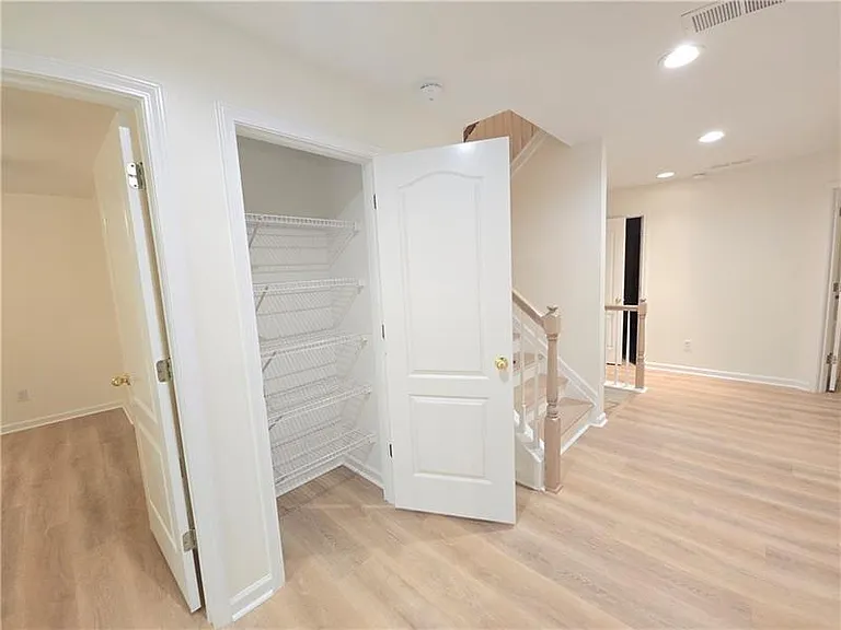 12592 Waterside Dr — Photo 29