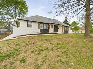 12816 Overhill Ave, Grandview, MO 64030
