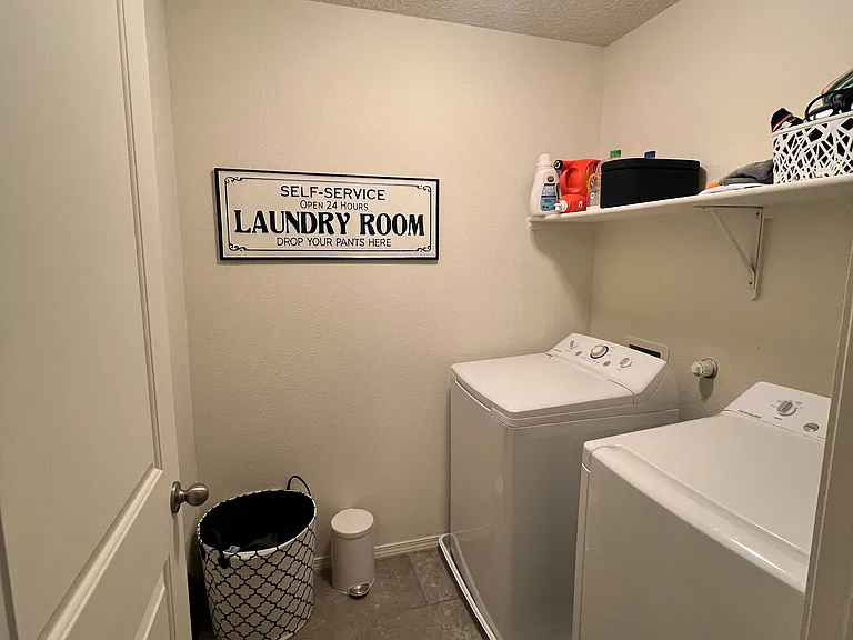 1928 Summer Breeze Dr NW — Photo 18