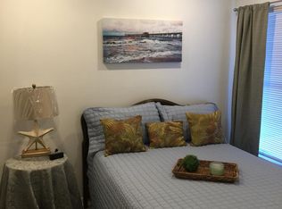 408 Calzada Ct, The Villages, FL 32159