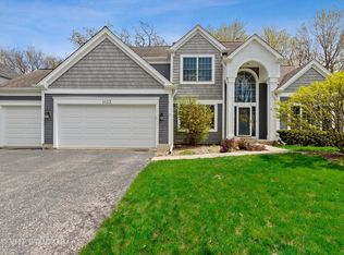 1133 Williamsburg Cir, Grayslake, IL