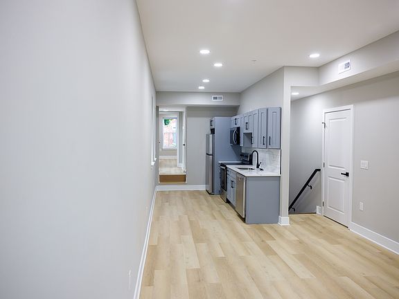 5th image of 1201 Lindley Ave