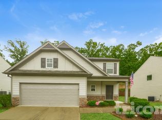 196 Foggy Creek Ln, Hiram, GA 30141