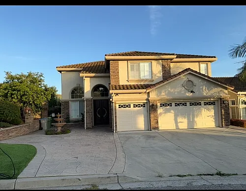 1280 Fleming Ave Photo 1