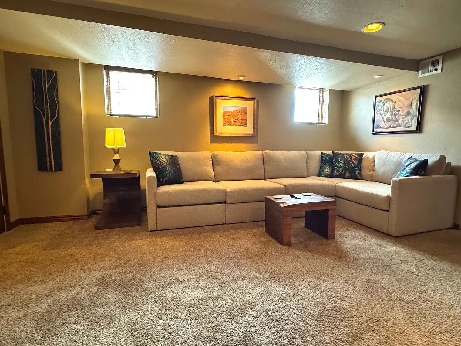 6 bed, 3.0 bath, 2992 sqft, $18,673 — Photo 2