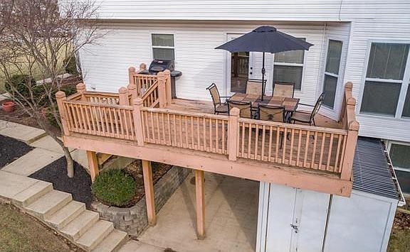 Great outdoor space!