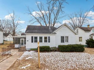 616 W Conant St, Portage, WI 53901