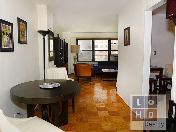 4th image of 212 E Broadway APT G303