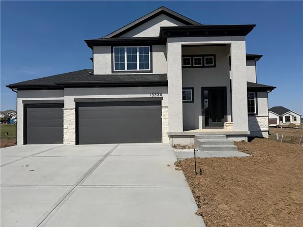 15334 W 162nd St, Olathe, KS 66062