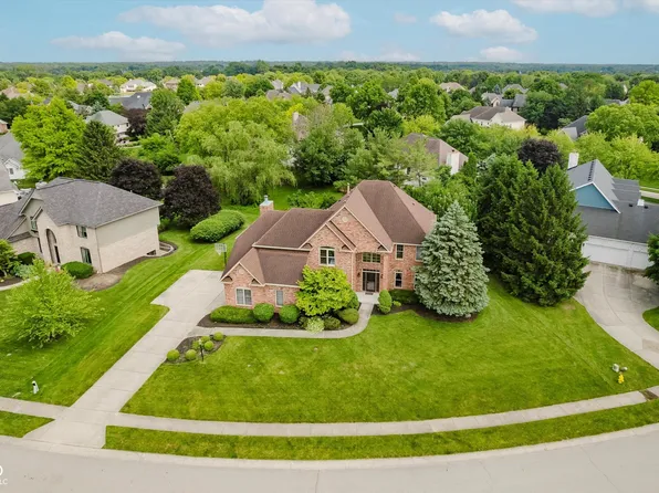 5251 Apache Moon, Carmel, IN 46033