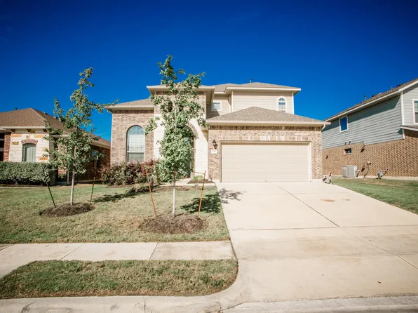 145 Pincea Pl, San Marcos, TX 78666