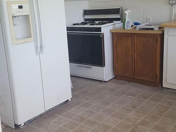 4th image of 1308 N Luckett Ave