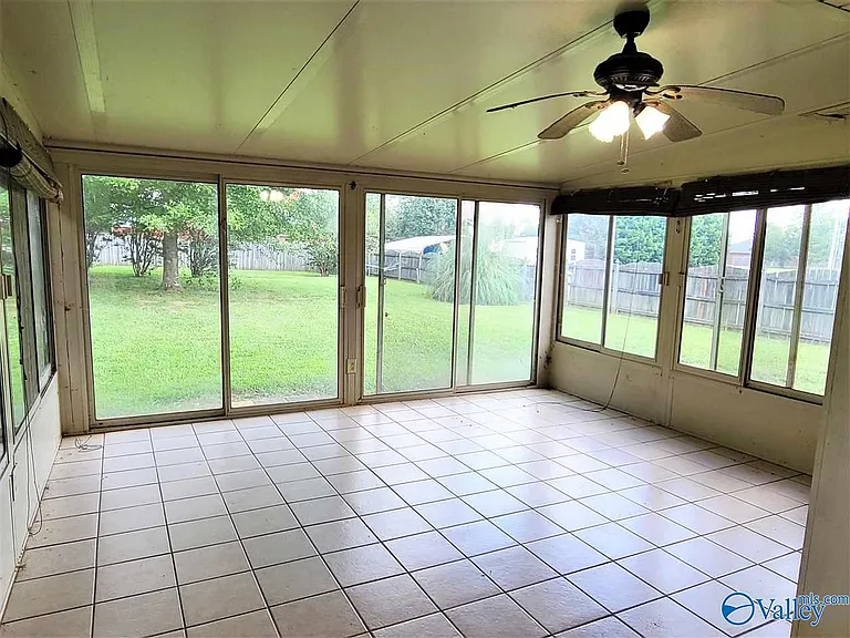 144 Oakcrest Rd — Photo 12