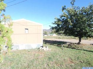 707 Prescott St, Santa Clara, NM 88026