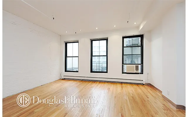 Rented by Douglas Elliman | media 5