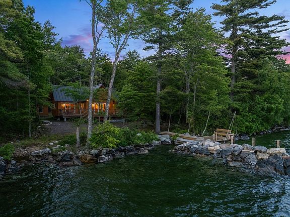 2nd image of 116 Big Barndoor Island