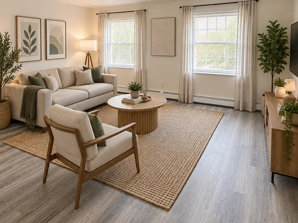 144 Lake Ave #36, Manchester, NH 03103