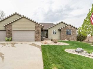 502 Riley St, Valley Springs, SD 57068