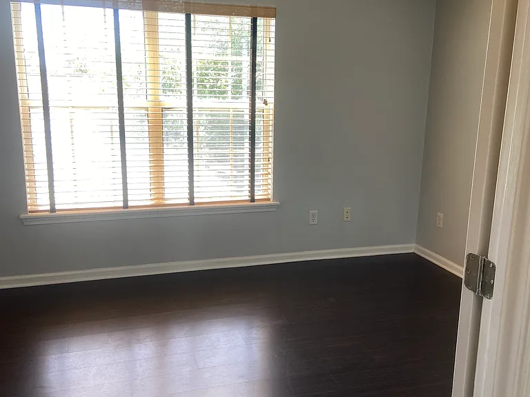 561 Upper 8th Ave S — Photo 13